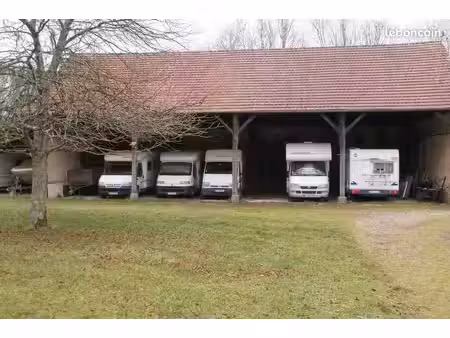 hivernage camping car  caravane  bateau...