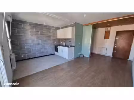 à louer appartement t2 centre-ville champagnole