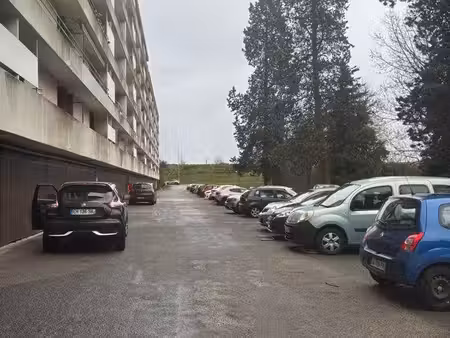 location parking limoges