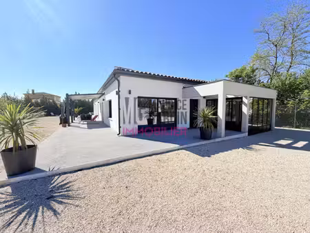 maison de luxe à vendre à cabannes