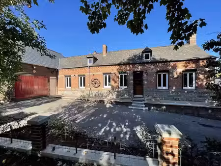 vente maison 4 pièces 115 m² à la capelle (02260)  199 000 €