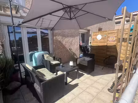 t5 parking et terrasse dernier étage
