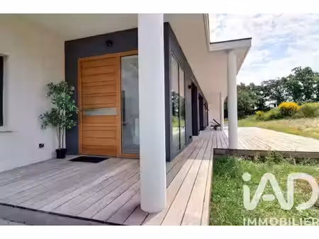 maison d'architecte à vendre à le puy-sainte-réparade