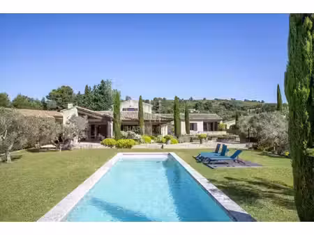 maison de luxe à vendre à paradou