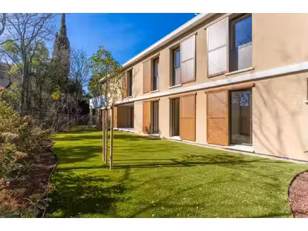 appartement de luxe à vendre dans le quartier mazenod-bellevue-saint donat-banon