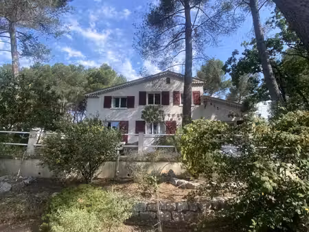 hôtel particulier à vendre dans le quartier grand sud- aix la duranne