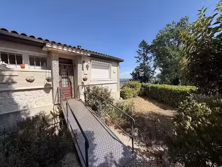 vente maison 7 pièces 65 m² à puy-l'evêque (46700)  129 000 €