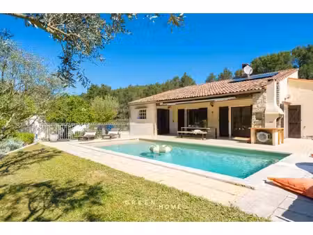 maison de luxe à vendre à roquefort-la-bédoule