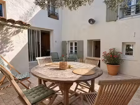 vente maison 5 pièces 111 m² à sainte-marie-de-ré (17740)  738 400 €