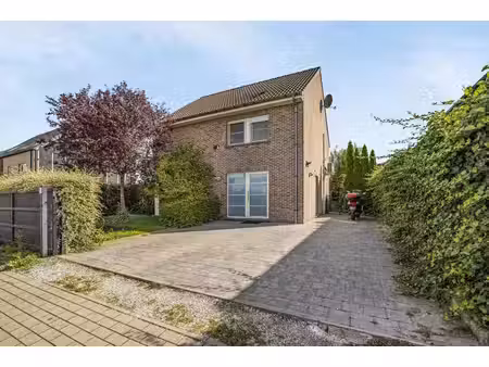 huis te koop in sint-pieters-leeuw met 4 slaapkamers