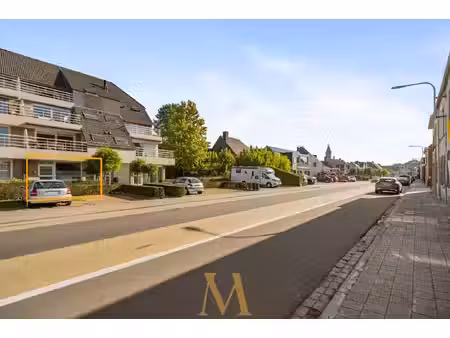 commercieel te koop in oostrozebeke