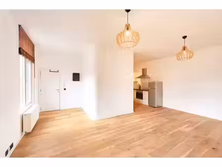 appartement te huur in wijnegem met 2 slaapkamers
