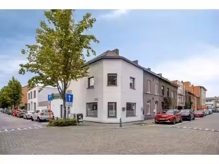 huis te koop in hasselt met 3 slaapkamers