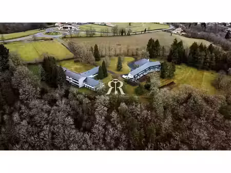 vente propriété 70 pièces 2600 m² à pontaumur (63380)  795 000 €