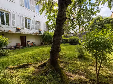 appartement t6 145m² à rénover avec jardin privatif