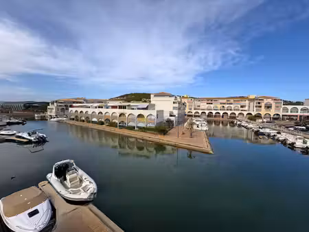 agréable appartement t3 sh 47 m2 m2 avec terrasse  parking e