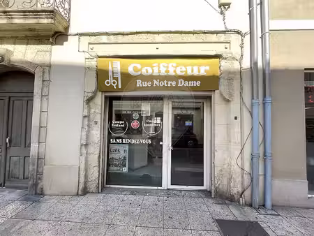 local commercial à vendre