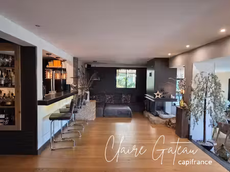 maison à vendre 7 pièces (73) maison d'exception avec sa vue sur la ville d'aix les bains 