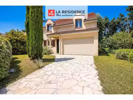 maison de 8 pièces