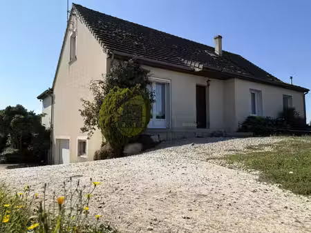 ferme biologique avec ses dependances sur 172 hectares