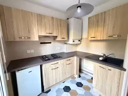 location appartement 1 pièce  35.06m²  bussy
