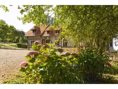 maison de luxe à vendre à pont-l'évêque