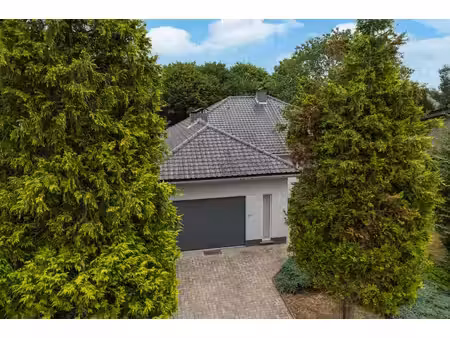 huis te koop in stabroek met 3 slaapkamers