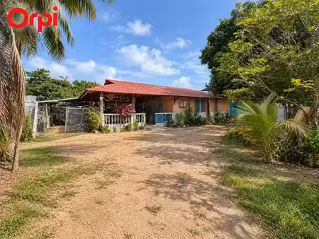 vente maison 5 pièces 241.07 m² à kourou (97310)  300 000 €