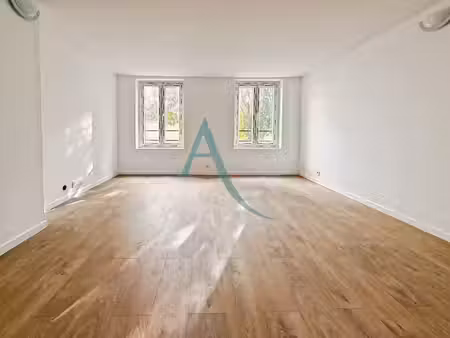 vente appartement 3 pièces 84.1 m² à mennecy (91540)  233 000 €