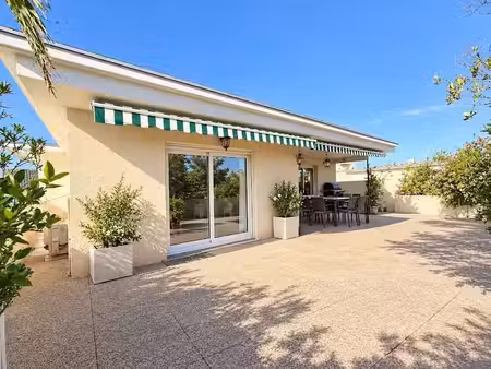 vente appartement 4 pièces 126 m² à nimes (30000)  525 000 €