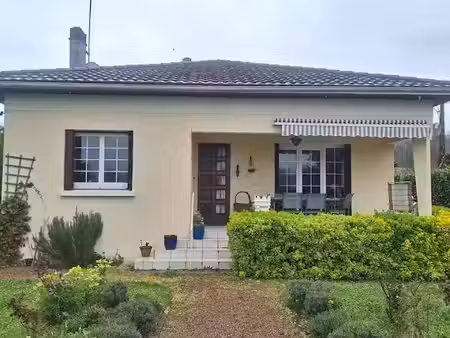 vente maison 6 pièces 130 m² à mussidan (24400)  176 000 €