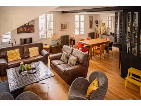 maison de luxe à vendre dans le quartier mouton duvernet