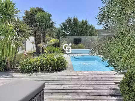 les sables-d’olonne – maison contemporaine avec piscine  5 chambres et double garage