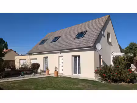 maison d'habitation t5 en parfait état
