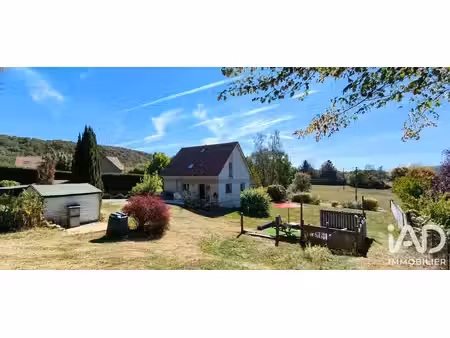 maison de campagne à plancher-bas (70290)