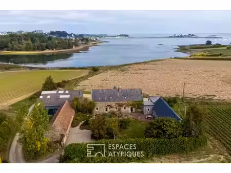 demeure de caractère tournée vers la mer