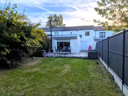 maison à vendre neuville en ferrain 5 pièce(s) 106m2 249 500€