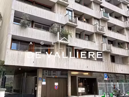 paris - trocadero - 2 pieces 40.3 m2 - 3 exterieurs