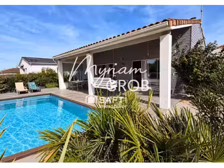 maison récente avec de beaux volumes – 3 chambres – 150 m2 – piscine