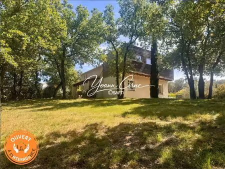 villa individuelle t5 144 m2 avec grand jardin et piscine