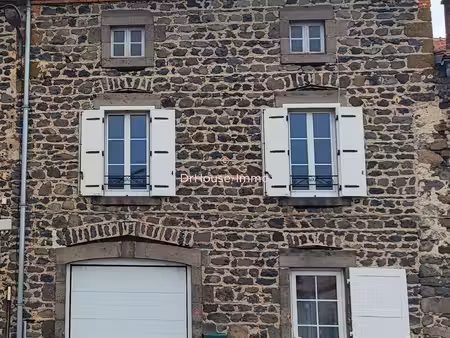 charmante maison mitoyenne de 5 pieces à saint-georges d'aurac