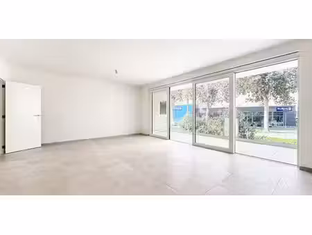 appartement à vendre à sint-pieters pour € 360.000 avec 2 chambres à coucher
