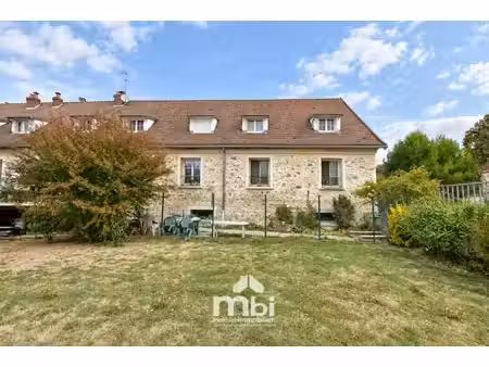 immeuble de rapport 196m2.