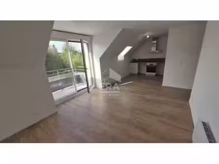 appartement 3 pièces 60 m² à louer ozouer-le-voulgis 77390 ? | era immobilier