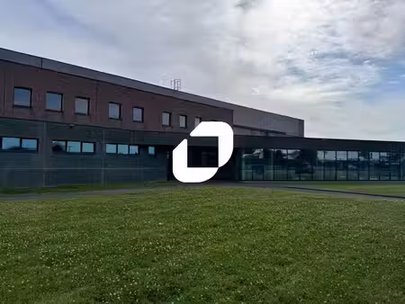 location entrepôt lorgies 62840 21467m²