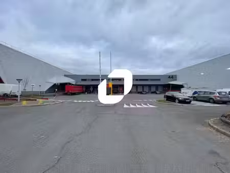 location entrepôt gennevilliers 92230 10472m²
