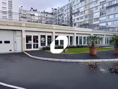 location entrepôt montrouge 92120 5100m²