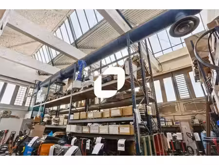 location local d’activités montreuil 93100 2858m²