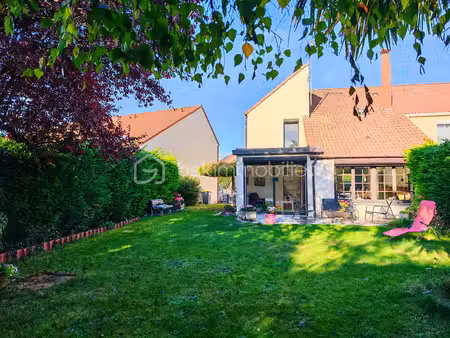 maison de 100 m² à emmerin