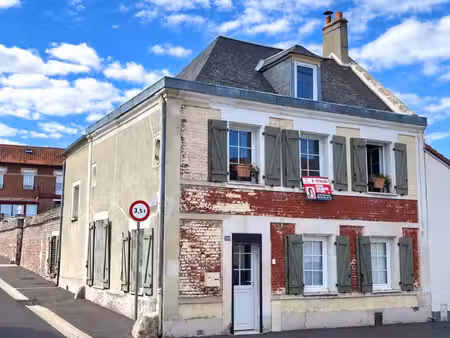 maison à ressons-sur-matz : 5 pièce(s) 95 m2
